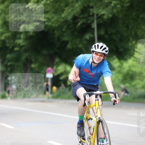 15.06.2025 - 7 Türme Triathlon Yannick Fuchs http://msf.ph/oto/7995119 15.06.2025 13:10:09 Radfahren 230, 553 meine-sportfotos.de