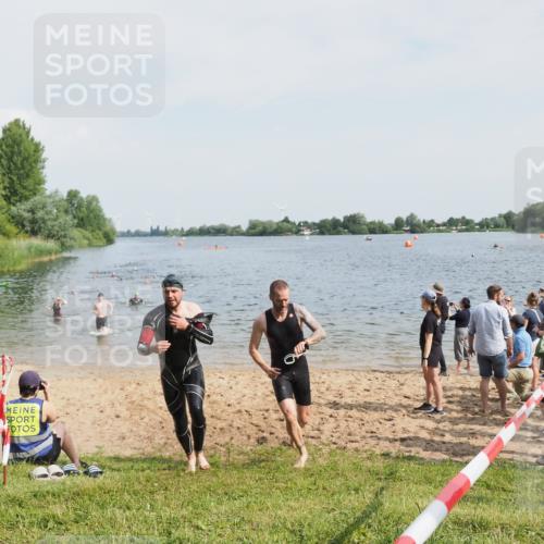 21.06.2025 - 27. Vierlanden-Triathlon MichiJ http://msf.ph/oto/7995184 15.06.2026 09:56:52 Schwimmen 258, 275, 281, 301, 325 meine-sportfotos.de