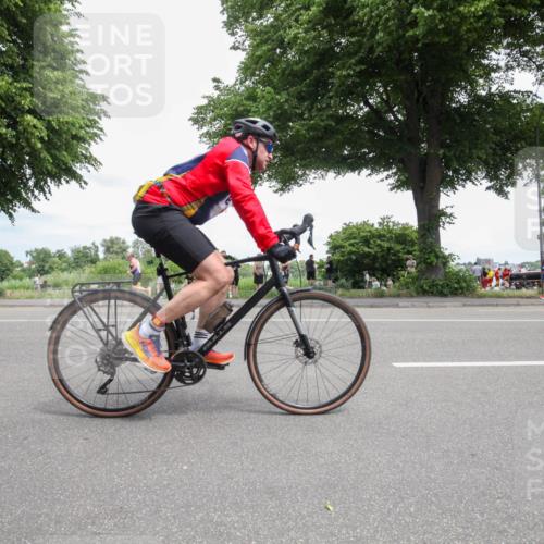 15.06.2025 - 7 Türme Triathlon Yannick Fuchs http://msf.ph/oto/7995219 15.06.2025 13:41:32 Radfahren 704, 1101 meine-sportfotos.de