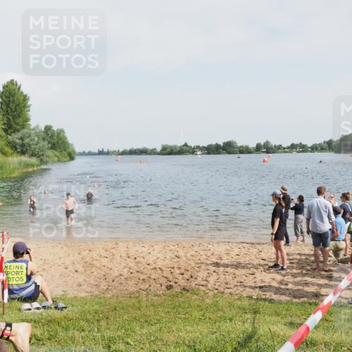 21.06.2025 - 27. Vierlanden-Triathlon MichiJ http://msf.ph/oto/7995240 15.06.2026 09:56:54 Schwimmen 258, 275, 281, 301, 325 meine-sportfotos.de