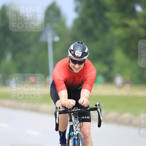 21.06.2025 - 27. Vierlanden-Triathlon H.Heesch http://msf.ph/oto/7995250 15.06.2025 12:15:17 Radfahren 643, 688, 702, 831, 924 meine-sportfotos.de