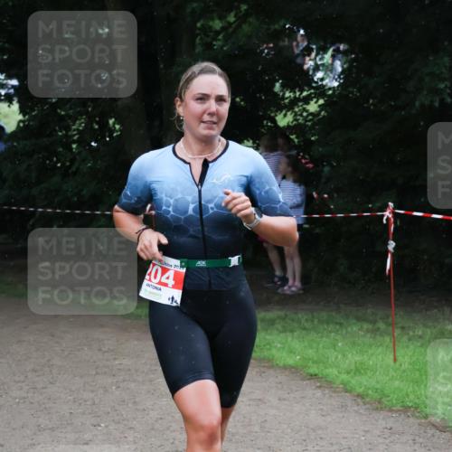 21.06.2025 - 27. Vierlanden-Triathlon Lena Gebhardt http://msf.ph/oto/7995262 15.06.2025 13:49:57 Laufen 204 meine-sportfotos.de