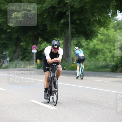 15.06.2025 - 7 Türme Triathlon Yannick Fuchs http://msf.ph/oto/7995387 15.06.2025 12:13:54 Radfahren  meine-sportfotos.de