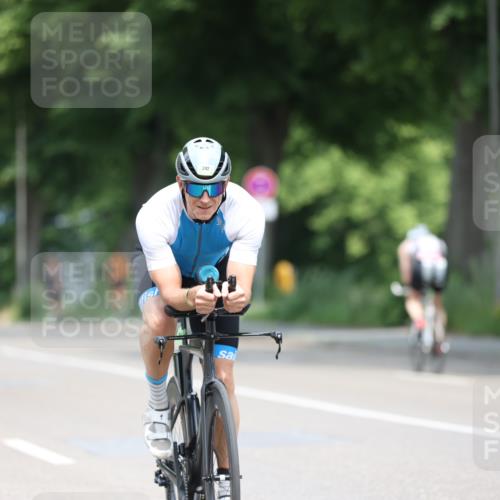 15.06.2025 - 7 Türme Triathlon Yannick Fuchs http://msf.ph/oto/7995486 15.06.2025 12:14:12 Radfahren 236, 242 meine-sportfotos.de