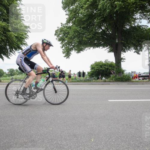 15.06.2025 - 7 Türme Triathlon Yannick Fuchs http://msf.ph/oto/7995579 15.06.2025 13:43:41 Radfahren 382, 479 meine-sportfotos.de