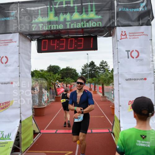 15.06.2025 - 7 Türme Triathlon Michael Strokosch http://msf.ph/oto/7995607 15.06.2025 14:30:31 Ziel 464, 785, 843 meine-sportfotos.de