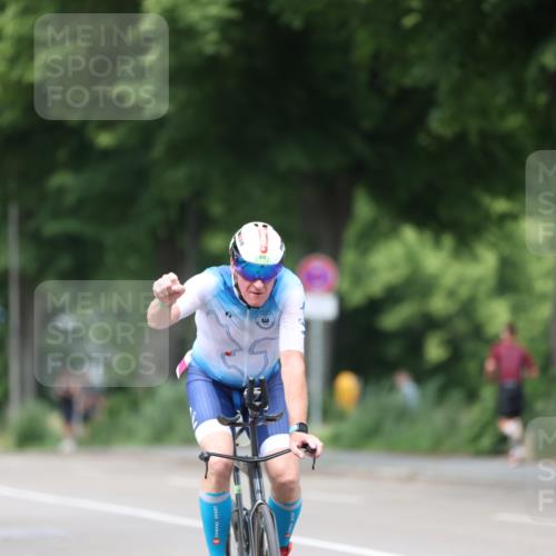 15.06.2025 - 7 Türme Triathlon Yannick Fuchs http://msf.ph/oto/7995617 15.06.2025 13:10:53 Radfahren 403, 472, 486, 529, 650, 675 meine-sportfotos.de