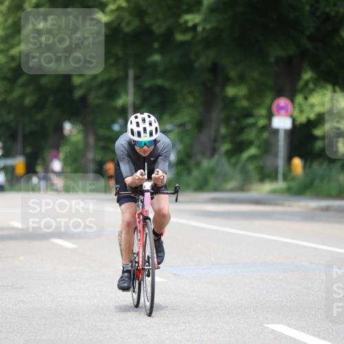 15.06.2025 - 7 Türme Triathlon Yannick Fuchs http://msf.ph/oto/7995633 15.06.2025 12:14:20 Radfahren 240, 455 meine-sportfotos.de