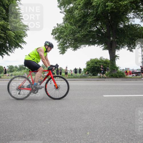 15.06.2025 - 7 Türme Triathlon Yannick Fuchs http://msf.ph/oto/7995634 15.06.2025 13:43:52 Radfahren 382, 705, 1080 meine-sportfotos.de