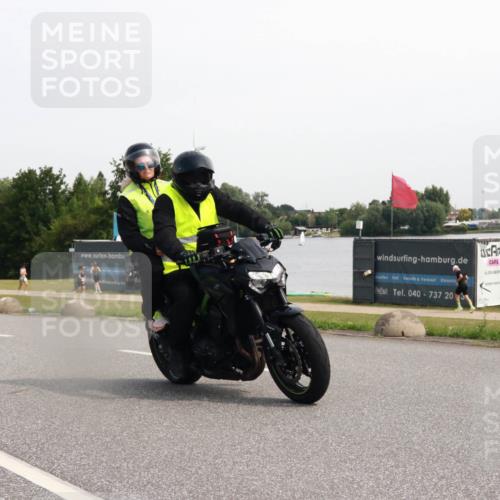 15.06.2025 - 27. Vierlanden-Triathlon H.Heesch http://msf.ph/oto/7995711 15.06.2025 11:27:55 Radfahren 757, 771, 826 meine-sportfotos.de