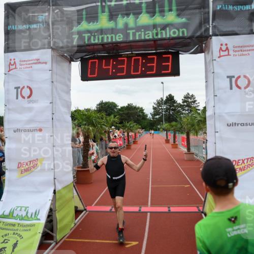 15.06.2025 - 7 Türme Triathlon Michael Strokosch http://msf.ph/oto/7995739 15.06.2025 14:30:33 Ziel 464, 785, 843 meine-sportfotos.de