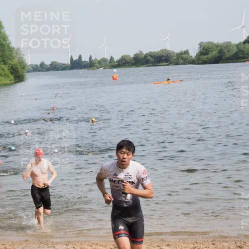 21.06.2025 - 27. Vierlanden-Triathlon MichiJ http://msf.ph/oto/7995781 15.06.2026 09:57:19 Schwimmen 263, 293, 296, 343 meine-sportfotos.de