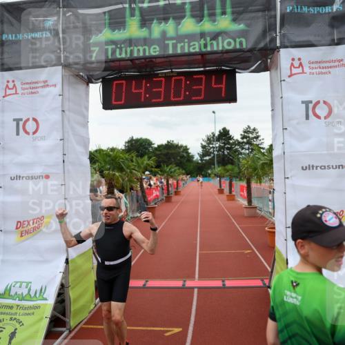 15.06.2025 - 7 Türme Triathlon Michael Strokosch http://msf.ph/oto/7995785 15.06.2025 14:30:33 Ziel 464, 785, 843 meine-sportfotos.de