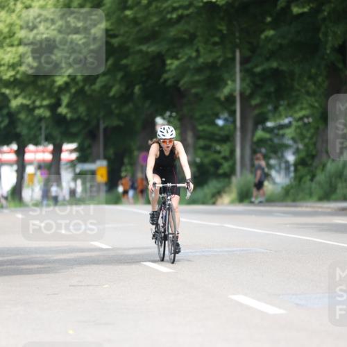 15.06.2025 - 7 Türme Triathlon Yannick Fuchs http://msf.ph/oto/7995804 15.06.2025 12:14:30 Radfahren 318, 455, 475, 571 meine-sportfotos.de