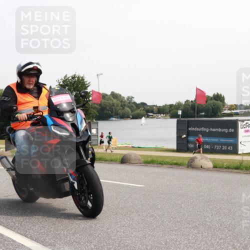 15.06.2025 - 27. Vierlanden-Triathlon H.Heesch http://msf.ph/oto/7995831 15.06.2025 11:28:19 Radfahren  meine-sportfotos.de