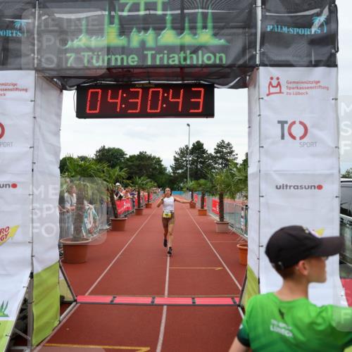 15.06.2025 - 7 Türme Triathlon Michael Strokosch http://msf.ph/oto/7995850 15.06.2025 14:30:43 Ziel 965 meine-sportfotos.de