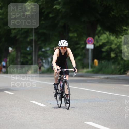 15.06.2025 - 7 Türme Triathlon Yannick Fuchs http://msf.ph/oto/7995854 15.06.2025 12:14:31 Radfahren 318, 475, 571 meine-sportfotos.de