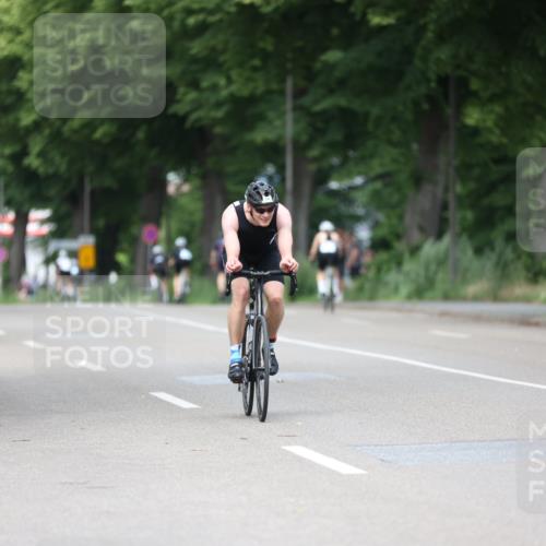 15.06.2025 - 7 Türme Triathlon Yannick Fuchs http://msf.ph/oto/7995860 15.06.2025 13:11:09 Radfahren 607, 757, 947, 984 meine-sportfotos.de