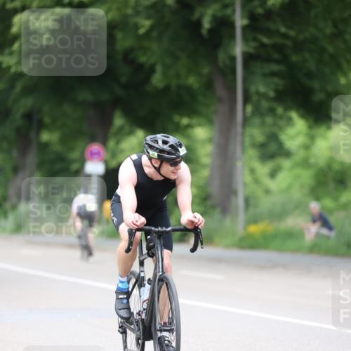 15.06.2025 - 7 Türme Triathlon Yannick Fuchs http://msf.ph/oto/7995919 15.06.2025 13:11:10 Radfahren 607, 757, 947, 984 meine-sportfotos.de