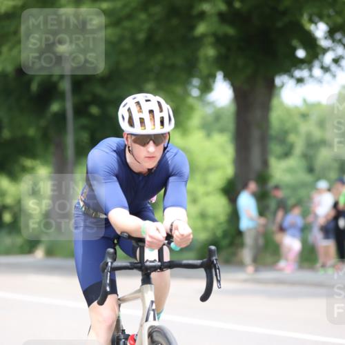15.06.2025 - 7 Türme Triathlon Yannick Fuchs http://msf.ph/oto/7995956 15.06.2025 12:15:04 Radfahren 374, 611 meine-sportfotos.de