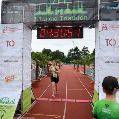 15.06.2025 - 7 Türme Triathlon Michael Strokosch http://msf.ph/oto/7995961 15.06.2025 14:30:50 Ziel 729, 965 meine-sportfotos.de