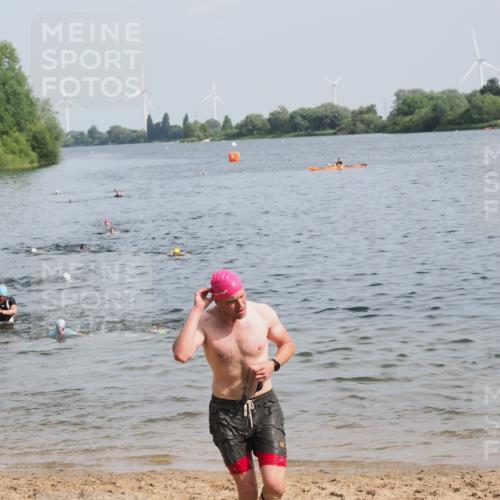 21.06.2025 - 27. Vierlanden-Triathlon MichiJ http://msf.ph/oto/7995964 15.06.2026 09:57:27 Schwimmen 293, 309, 324, 343 meine-sportfotos.de
