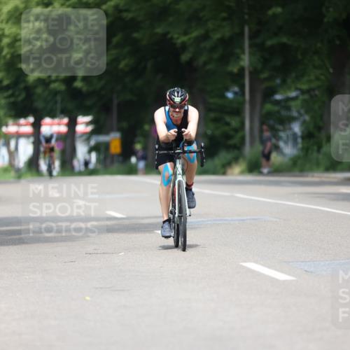 15.06.2025 - 7 Türme Triathlon Yannick Fuchs http://msf.ph/oto/7995988 15.06.2025 12:15:08 Radfahren 304, 307, 317, 611 meine-sportfotos.de
