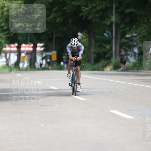 15.06.2025 - 7 Türme Triathlon Yannick Fuchs http://msf.ph/oto/7996133 15.06.2025 12:15:12 Radfahren 304, 307, 317 meine-sportfotos.de