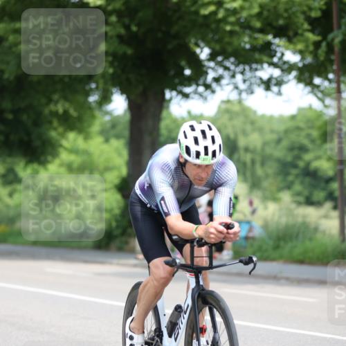 15.06.2025 - 7 Türme Triathlon Yannick Fuchs http://msf.ph/oto/7996229 15.06.2025 12:15:15 Radfahren 304, 307, 317 meine-sportfotos.de