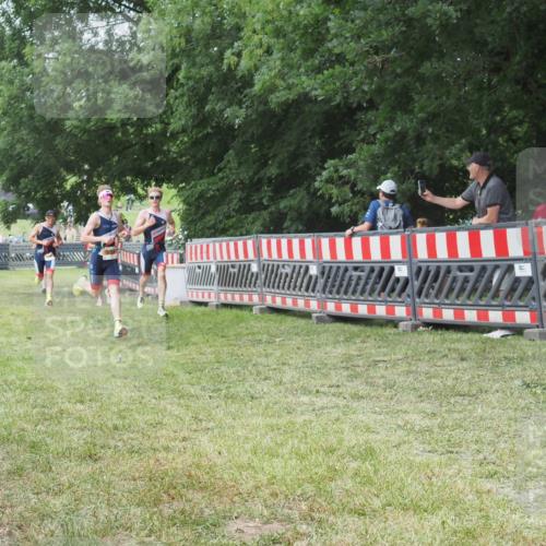 21.06.2025 - 27. Vierlanden-Triathlon KatJ http://msf.ph/oto/7996252 15.06.2025 12:49:13 Ziel 764, 984, 986, 987, 988 meine-sportfotos.de