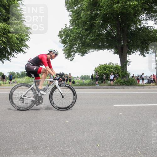 15.06.2025 - 7 Türme Triathlon Yannick Fuchs http://msf.ph/oto/7996396 15.06.2025 13:46:42 Radfahren 243, 381, 735, 752, 788, 888, 968, 976, 1109 meine-sportfotos.de