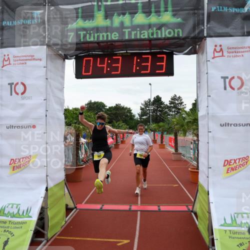15.06.2025 - 7 Türme Triathlon Michael Strokosch http://msf.ph/oto/7996413 15.06.2025 14:31:32 Ziel 937, 1062 meine-sportfotos.de