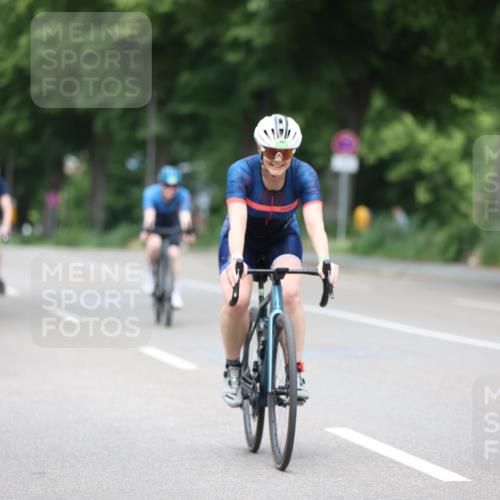 15.06.2025 - 7 Türme Triathlon Yannick Fuchs http://msf.ph/oto/7996462 15.06.2025 13:11:41 Radfahren 254, 352, 382, 415, 465, 601, 668, 1189 meine-sportfotos.de