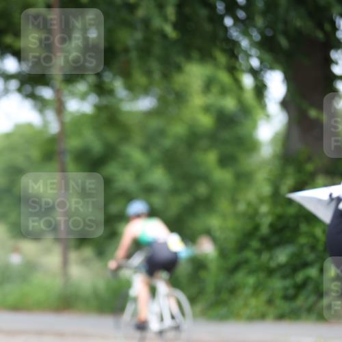 15.06.2025 - 7 Türme Triathlon Yannick Fuchs http://msf.ph/oto/7996645 15.06.2025 13:11:46 Radfahren 254, 465, 668 meine-sportfotos.de