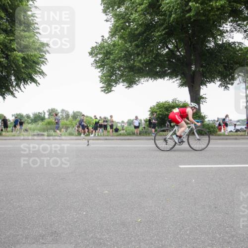 15.06.2025 - 7 Türme Triathlon Yannick Fuchs http://msf.ph/oto/7996752 15.06.2025 13:48:00 Radfahren 482, 737, 825, 876, 1178 meine-sportfotos.de