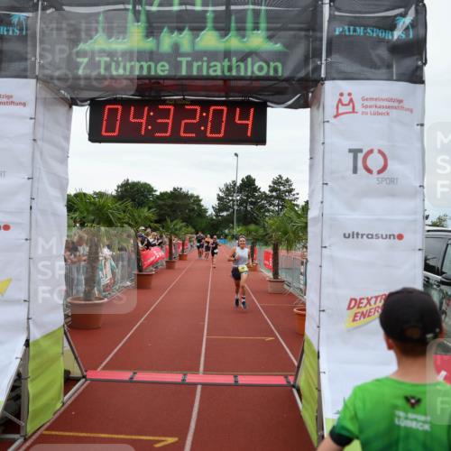 15.06.2025 - 7 Türme Triathlon Michael Strokosch http://msf.ph/oto/7996768 15.06.2025 14:32:04 Ziel 554, 967 meine-sportfotos.de
