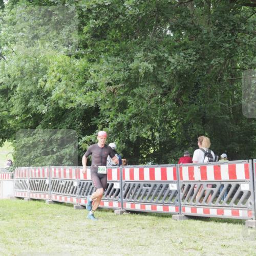 21.06.2025 - 27. Vierlanden-Triathlon KatJ http://msf.ph/oto/7996779 15.06.2025 12:49:42 Ziel 771 meine-sportfotos.de