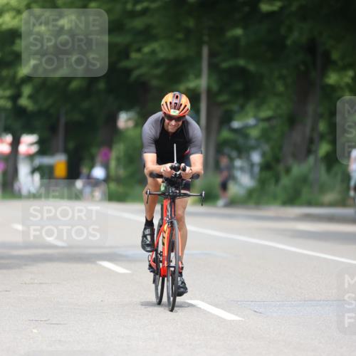 15.06.2025 - 7 Türme Triathlon Yannick Fuchs http://msf.ph/oto/7996812 15.06.2025 12:16:32 Radfahren 247, 551, 561 meine-sportfotos.de