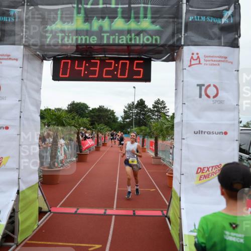 15.06.2025 - 7 Türme Triathlon Michael Strokosch http://msf.ph/oto/7996818 15.06.2025 14:32:04 Ziel 554, 967 meine-sportfotos.de