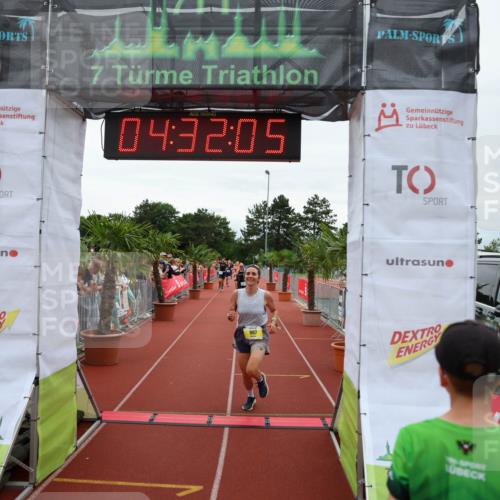 15.06.2025 - 7 Türme Triathlon Michael Strokosch http://msf.ph/oto/7996830 15.06.2025 14:32:05 Ziel 376, 967 meine-sportfotos.de