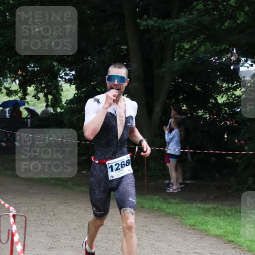 21.06.2025 - 27. Vierlanden-Triathlon Lena Gebhardt http://msf.ph/oto/7996977 15.06.2025 13:53:52 Laufen 202, 1268 meine-sportfotos.de