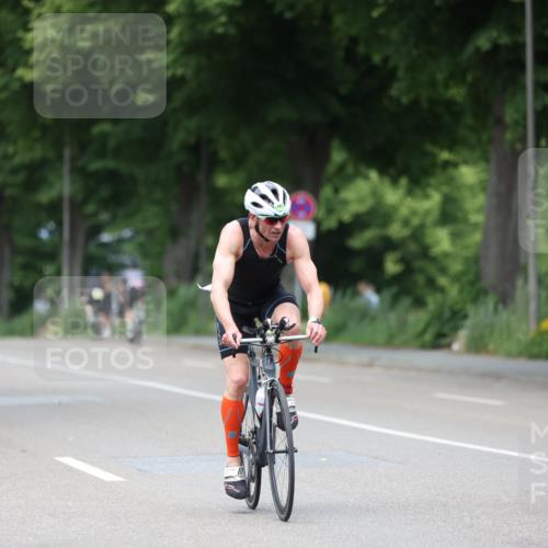 15.06.2025 - 7 Türme Triathlon Yannick Fuchs http://msf.ph/oto/7997000 15.06.2025 13:12:18 Radfahren 359, 555, 593, 1178 meine-sportfotos.de