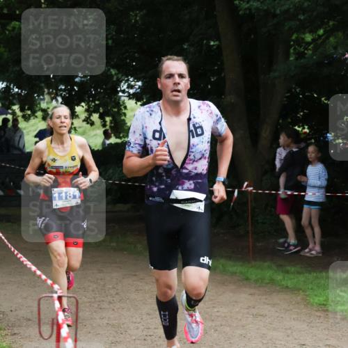 21.06.2025 - 27. Vierlanden-Triathlon Lena Gebhardt http://msf.ph/oto/7997029 15.06.2025 13:53:59 Laufen 1181, 4 meine-sportfotos.de