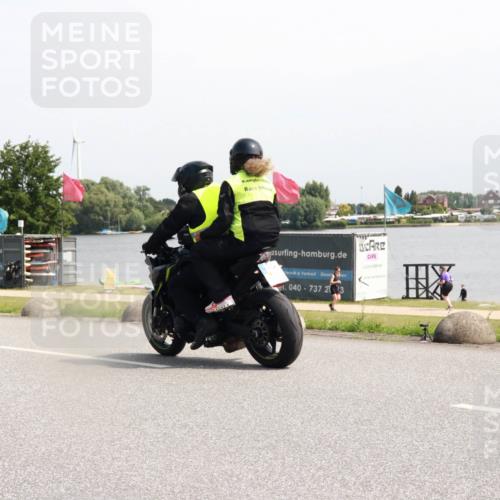 15.06.2025 - 27. Vierlanden-Triathlon H.Heesch http://msf.ph/oto/7997064 15.06.2025 11:31:55 Radfahren 113, 252, 898, 913 meine-sportfotos.de