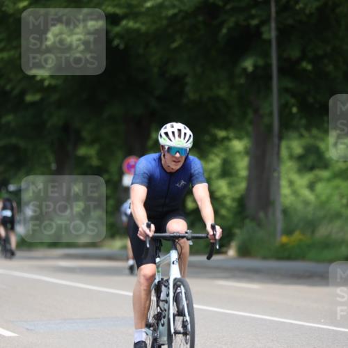 15.06.2025 - 7 Türme Triathlon Yannick Fuchs http://msf.ph/oto/7997067 15.06.2025 12:16:54 Radfahren 443, 605, 605 meine-sportfotos.de