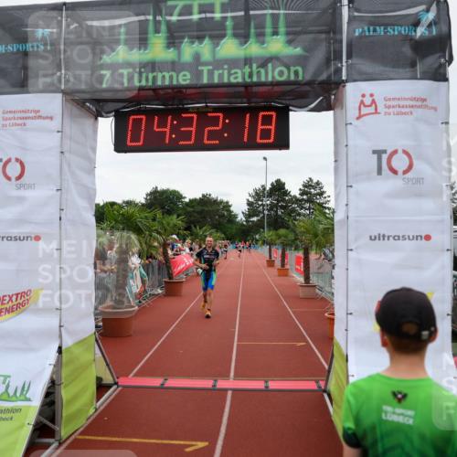 15.06.2025 - 7 Türme Triathlon Michael Strokosch http://msf.ph/oto/7997092 15.06.2025 14:32:18 Ziel 492, 500, 567, 914 meine-sportfotos.de