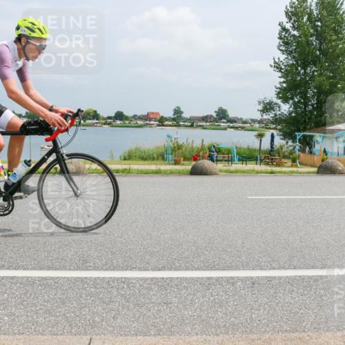 21.06.2025 - 27. Vierlanden-Triathlon H.Heesch http://msf.ph/oto/7997097 15.06.2025 12:24:37 Radfahren 714, 747, 841, 968 meine-sportfotos.de