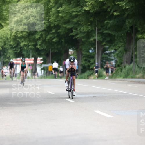 15.06.2025 - 7 Türme Triathlon Yannick Fuchs http://msf.ph/oto/7997154 15.06.2025 13:12:38 Radfahren 529, 571, 581, 660, 751, 782, 1056, 1129, 1137, 1138 meine-sportfotos.de