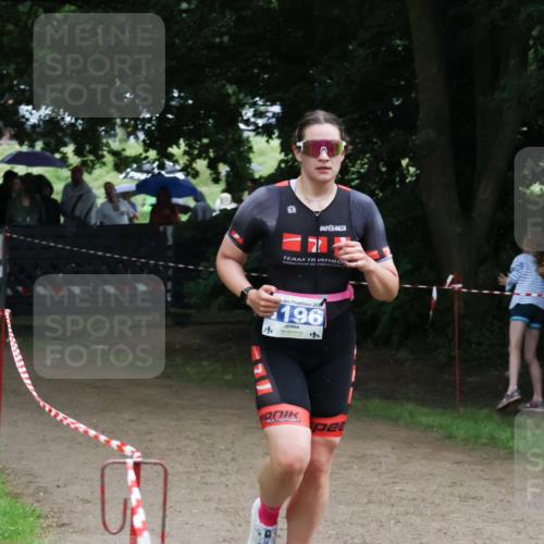 21.06.2025 - 27. Vierlanden-Triathlon Lena Gebhardt http://msf.ph/oto/7997174 15.06.2025 13:54:40 Laufen 202, 196 meine-sportfotos.de