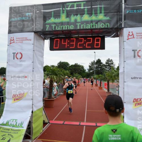 15.06.2025 - 7 Türme Triathlon Michael Strokosch http://msf.ph/oto/7997201 15.06.2025 14:32:28 Ziel 495, 533, 567, 830, 1035 meine-sportfotos.de